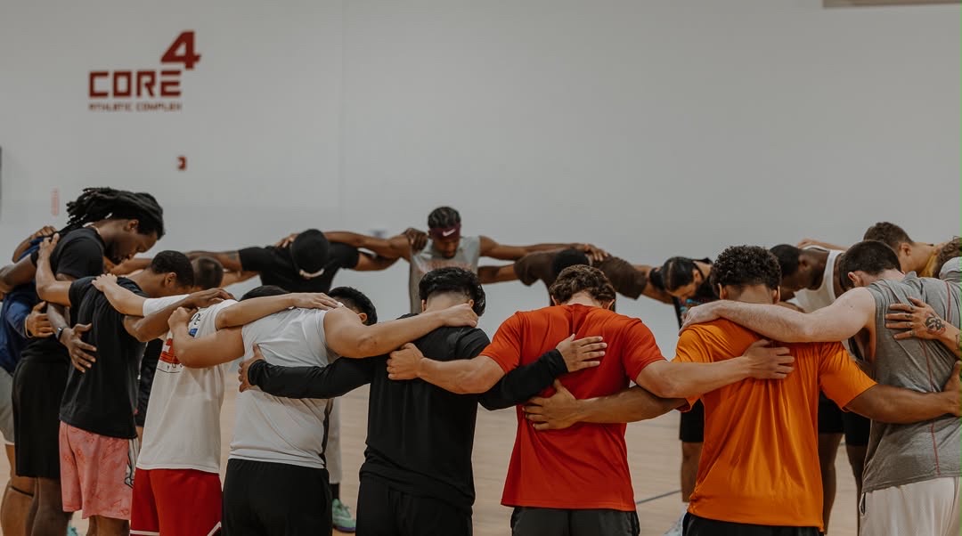 Players huddled after a run